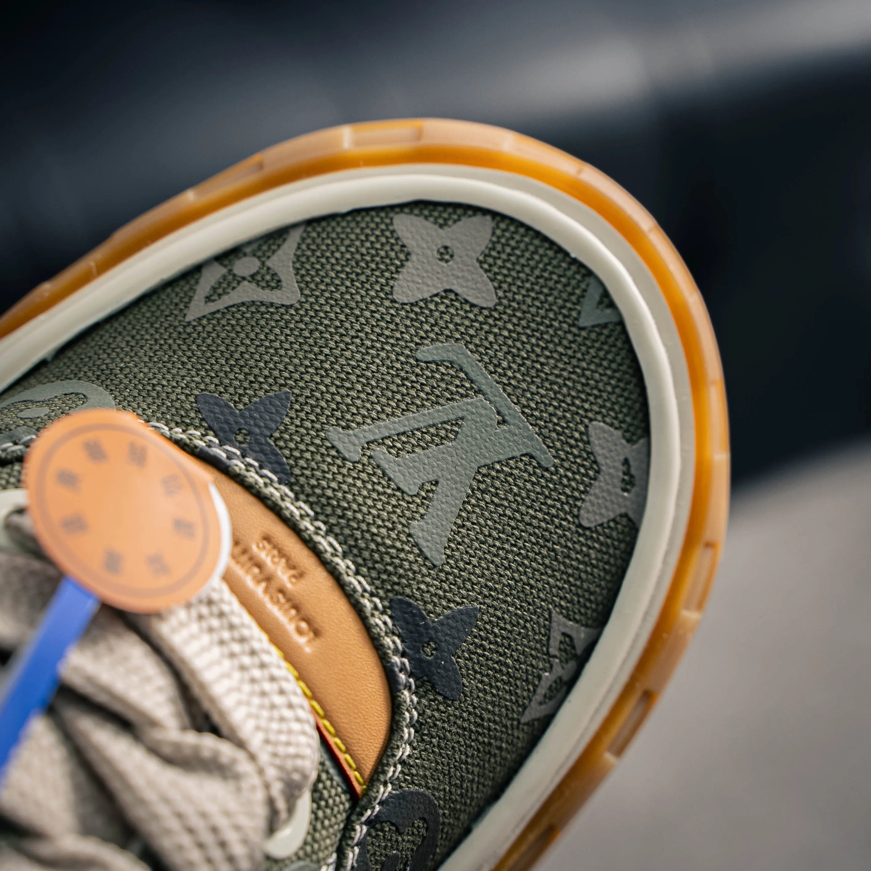 # LV tilted ， Shoes，Sneakers， Shoes，Skate Shoes~~ Sneakers， LV Shoes ， Cushioning TPU Vuitton